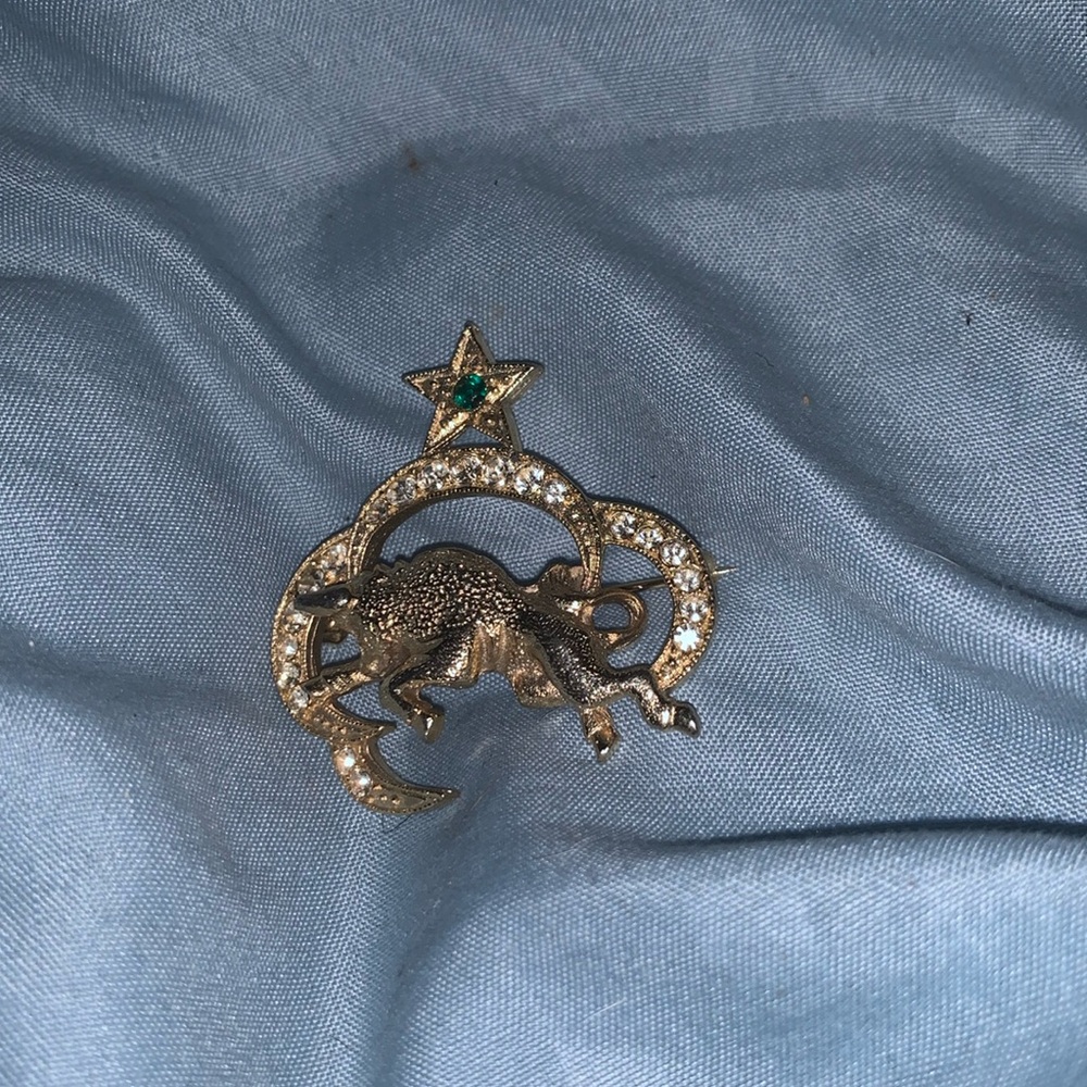 St. Labre  Gold Tone Rhinestones Taurus the Bull Brooch Vintage